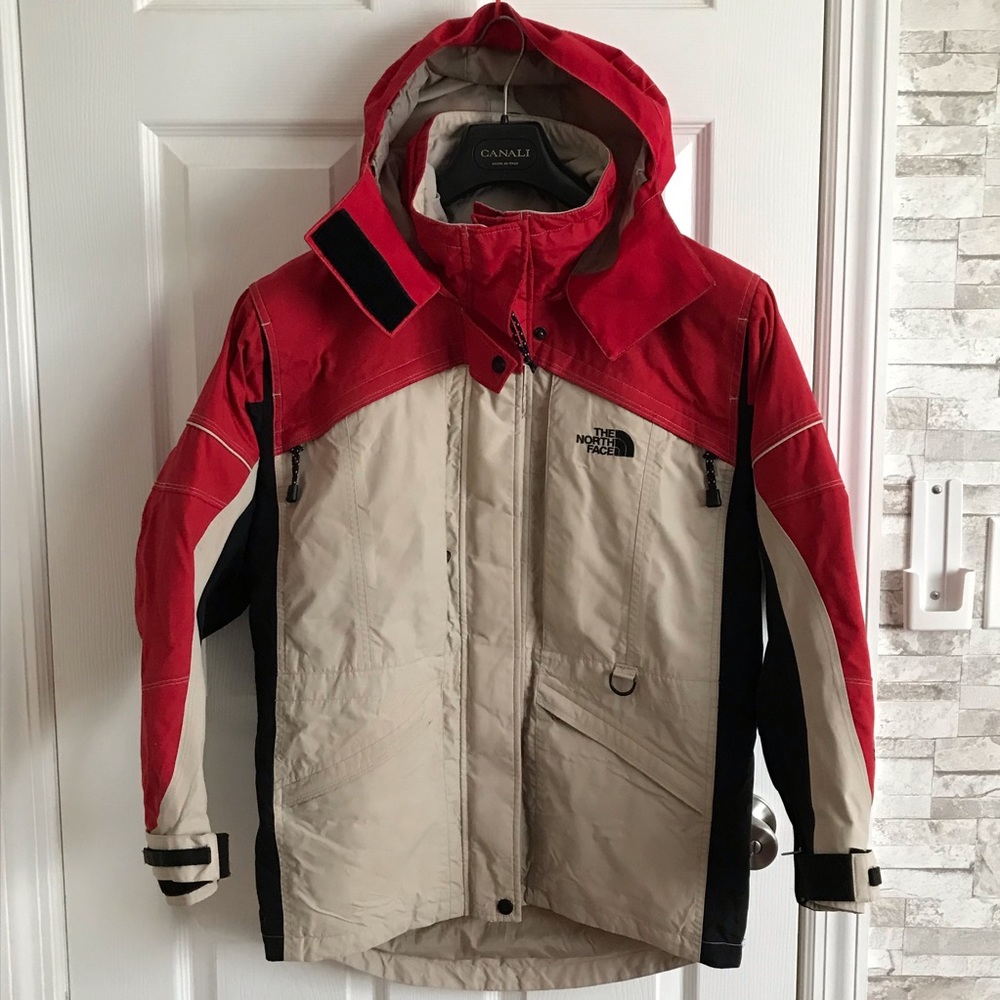 The North Face GORE TEX Mountain Jacket